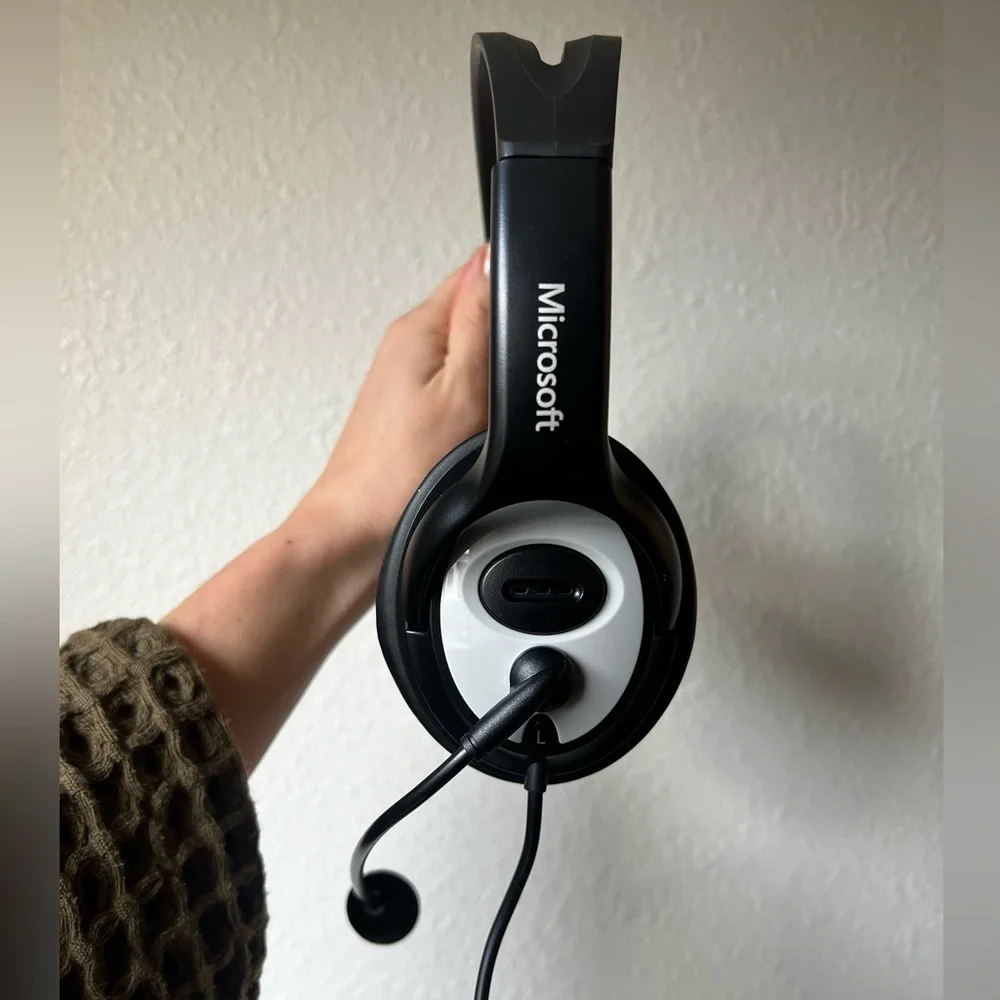 New- Open Box - Microsoft lifechat lx-3000 headset- over ear with microphone